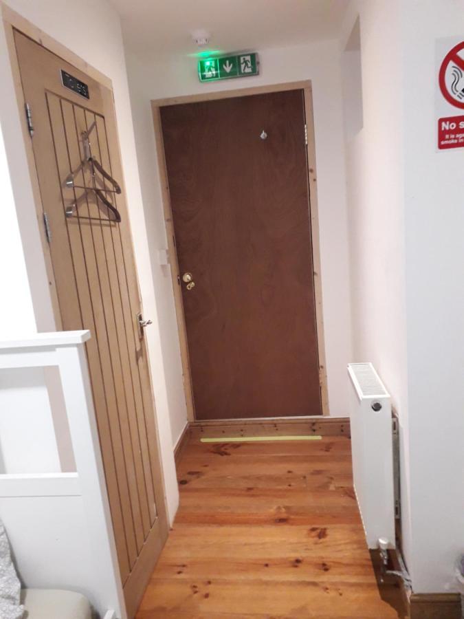 Edinb&B Экстерьер фото