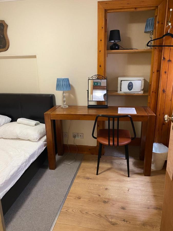Edinb&B Экстерьер фото
